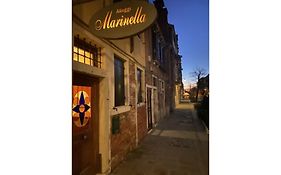 Alloggi Marinella